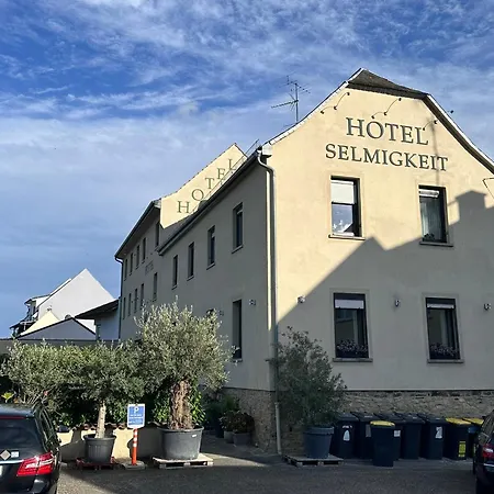 Hotel Weinhaus Selmigkeit 3*