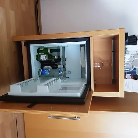 Weinhaus Selmigkeit 빈겐암라인